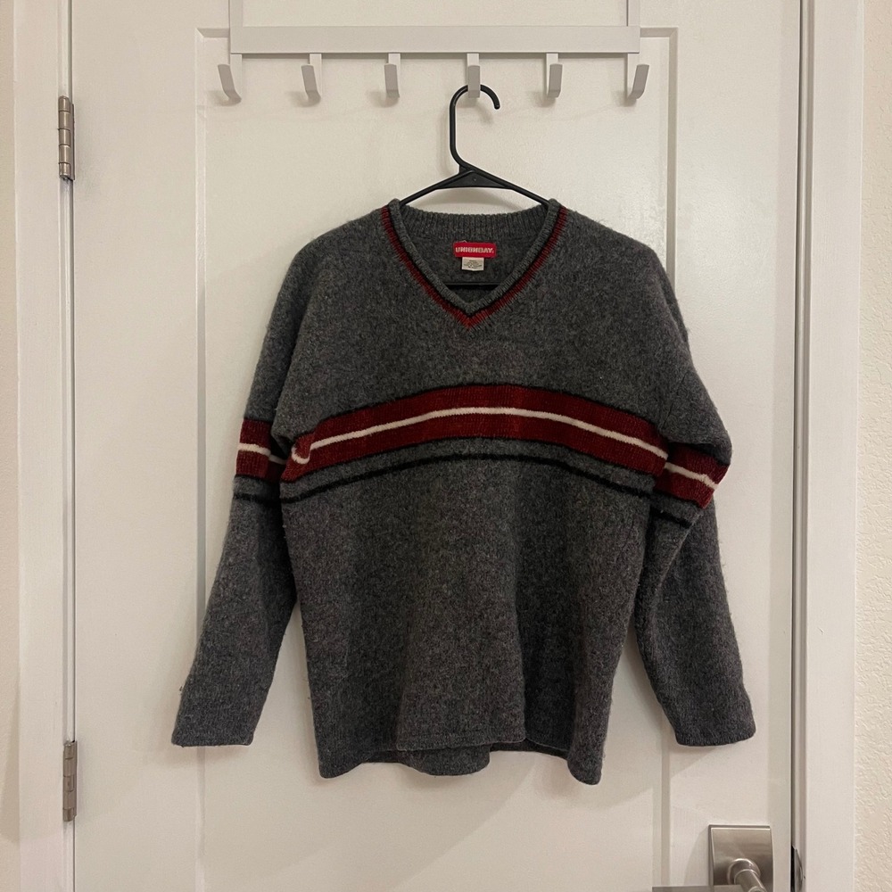 Vintage UnionBay Wool Gray Striped V Neck Pullover Sweater Skater Y2K